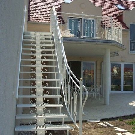12. Schmiedeeisenstiege