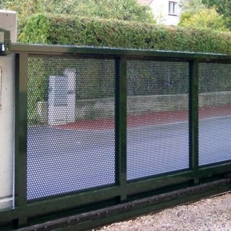 1. Freitragendes Schiebetor