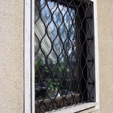 5. Schmiedeeisenfenstergitter